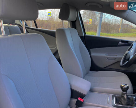 Коричневый Фольксваген Пассат, объемом двигателя 1.6 л и пробегом 178 тыс. км за 6300 $, фото 10 на Automoto.ua