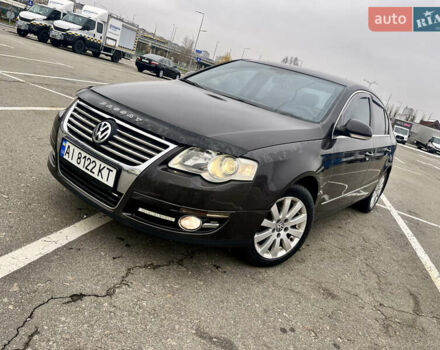 Коричневый Фольксваген Пассат, объемом двигателя 1.97 л и пробегом 199 тыс. км за 6200 $, фото 5 на Automoto.ua