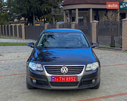 Коричневый Фольксваген Пассат, объемом двигателя 1.6 л и пробегом 178 тыс. км за 6300 $, фото 2 на Automoto.ua