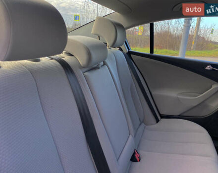 Коричневый Фольксваген Пассат, объемом двигателя 1.6 л и пробегом 178 тыс. км за 6300 $, фото 13 на Automoto.ua