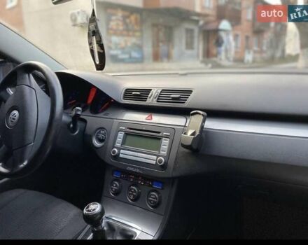 Коричневий Фольксваген Пассат, об'ємом двигуна 1.6 л та пробігом 196 тис. км за 5800 $, фото 2 на Automoto.ua