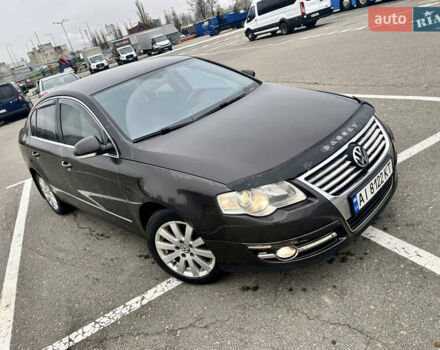 Коричневый Фольксваген Пассат, объемом двигателя 1.97 л и пробегом 199 тыс. км за 6200 $, фото 2 на Automoto.ua