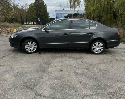 Коричневый Фольксваген Пассат, объемом двигателя 1.98 л и пробегом 220 тыс. км за 6000 $, фото 1 на Automoto.ua