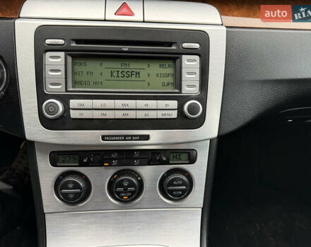 Коричневый Фольксваген Пассат, объемом двигателя 2 л и пробегом 164 тыс. км за 5200 $, фото 12 на Automoto.ua