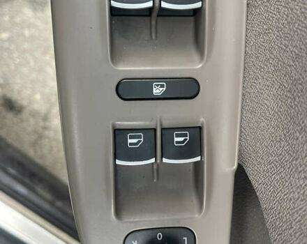 Коричневый Фольксваген Пассат, объемом двигателя 1.97 л и пробегом 199 тыс. км за 6200 $, фото 15 на Automoto.ua