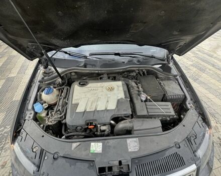 Коричневий Фольксваген Пассат, об'ємом двигуна 2 л та пробігом 193 тис. км за 5600 $, фото 5 на Automoto.ua