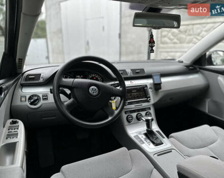Коричневий Фольксваген Пассат, об'ємом двигуна 1.4 л та пробігом 217 тис. км за 6999 $, фото 29 на Automoto.ua