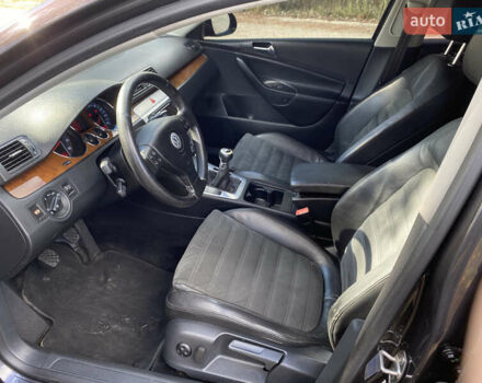 Коричневый Фольксваген Пассат, объемом двигателя 1.8 л и пробегом 210 тыс. км за 7200 $, фото 30 на Automoto.ua