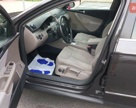 Коричневый Фольксваген Пассат, объемом двигателя 1.98 л и пробегом 308 тыс. км за 6900 $, фото 1 на Automoto.ua