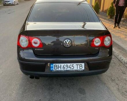 Коричневый Фольксваген Пассат, объемом двигателя 1.8 л и пробегом 179 тыс. км за 7000 $, фото 7 на Automoto.ua