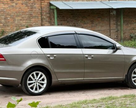 Коричневый Фольксваген Пассат, объемом двигателя 2 л и пробегом 310 тыс. км за 10000 $, фото 1 на Automoto.ua