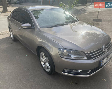 Коричневый Фольксваген Пассат, объемом двигателя 1.8 л и пробегом 144 тыс. км за 9900 $, фото 4 на Automoto.ua