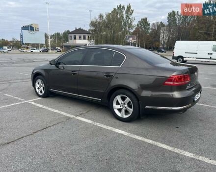 Коричневий Фольксваген Пассат, об'ємом двигуна 1.8 л та пробігом 211 тис. км за 11000 $, фото 3 на Automoto.ua