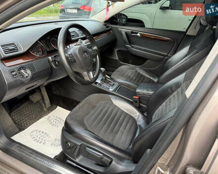 Фольксваген Пассат 2011 в Житомире на Automoto.ua Коричневый Фольксваген Пассат, объемом двигателя 1.8 л и пробегом 230 тыс. км за 8700 $, фото 8 на Automoto.ua