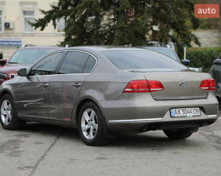 Коричневый Фольксваген Пассат, объемом двигателя 1.8 л и пробегом 185 тыс. км за 11500 $, фото 7 на Automoto.ua