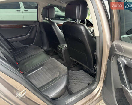 Коричневый Фольксваген Пассат, объемом двигателя 1.8 л и пробегом 290 тыс. км за 8700 $, фото 11 на Automoto.ua