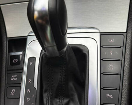 Коричневый Фольксваген Пассат, объемом двигателя 1.97 л и пробегом 195 тыс. км за 13900 $, фото 15 на Automoto.ua