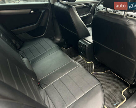 Коричневый Фольксваген Пассат, объемом двигателя 1.8 л и пробегом 144 тыс. км за 10100 $, фото 11 на Automoto.ua