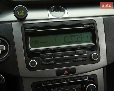 Коричневый Фольксваген Пассат, объемом двигателя 1.8 л и пробегом 185 тыс. км за 11500 $, фото 15 на Automoto.ua