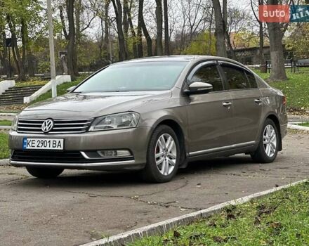 Коричневый Фольксваген Пассат, объемом двигателя 1.39 л и пробегом 185 тыс. км за 7500 $, фото 1 на Automoto.ua