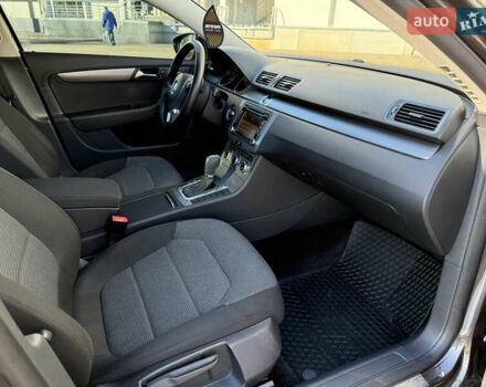 Коричневый Фольксваген Пассат, объемом двигателя 1.8 л и пробегом 153 тыс. км за 11900 $, фото 38 на Automoto.ua