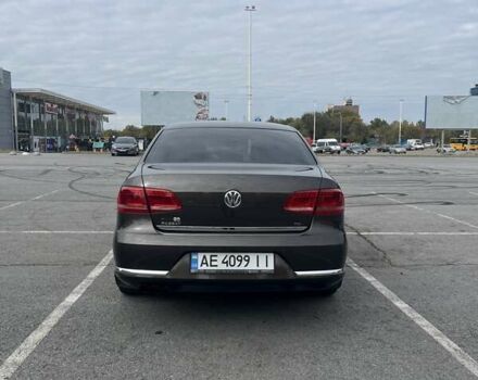 Коричневий Фольксваген Пассат, об'ємом двигуна 1.8 л та пробігом 211 тис. км за 11000 $, фото 7 на Automoto.ua