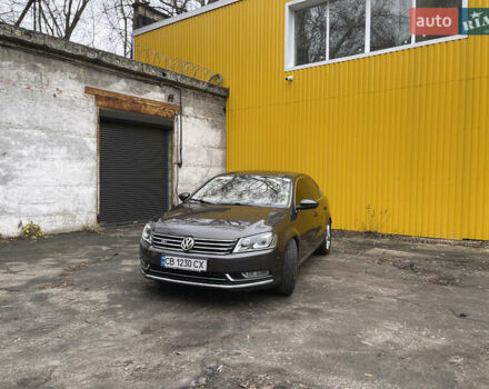 Коричневый Фольксваген Пассат, объемом двигателя 1.97 л и пробегом 195 тыс. км за 13900 $, фото 4 на Automoto.ua
