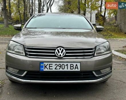 Коричневый Фольксваген Пассат, объемом двигателя 1.39 л и пробегом 185 тыс. км за 7500 $, фото 6 на Automoto.ua