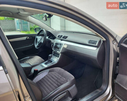 Коричневий Фольксваген Пассат, об'ємом двигуна 1.97 л та пробігом 301 тис. км за 9999 $, фото 9 на Automoto.ua