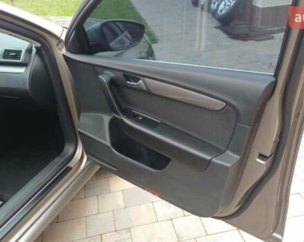 Коричневий Фольксваген Пассат, об'ємом двигуна 1.97 л та пробігом 203 тис. км за 10750 $, фото 28 на Automoto.ua