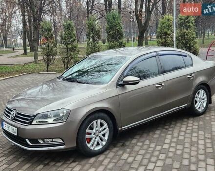 Коричневый Фольксваген Пассат, объемом двигателя 1.39 л и пробегом 185 тыс. км за 6900 $, фото 5 на Automoto.ua