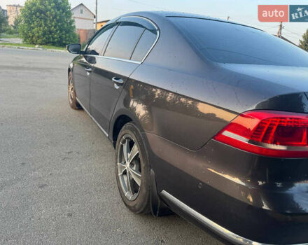 Коричневий Фольксваген Пассат, об'ємом двигуна 1.98 л та пробігом 260 тис. км за 9500 $, фото 2 на Automoto.ua