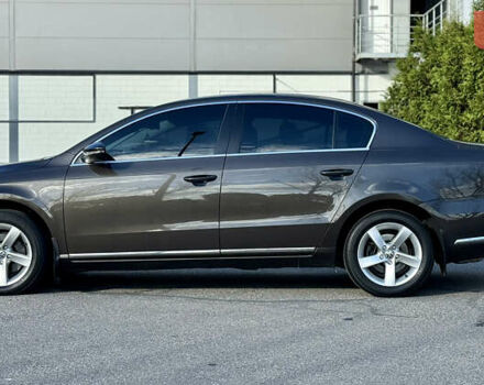 Коричневый Фольксваген Пассат, объемом двигателя 1.8 л и пробегом 153 тыс. км за 11900 $, фото 8 на Automoto.ua