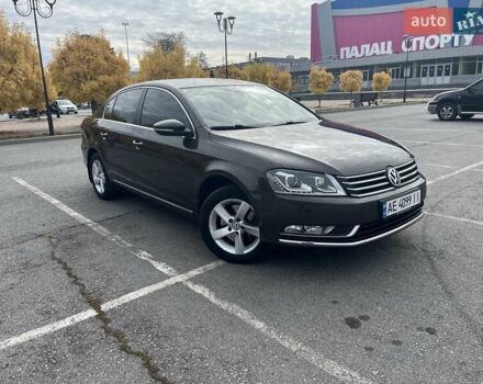 Коричневий Фольксваген Пассат, об'ємом двигуна 1.8 л та пробігом 211 тис. км за 11000 $, фото 5 на Automoto.ua