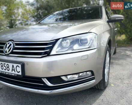 Коричневый Фольксваген Пассат, объемом двигателя 1.8 л и пробегом 257 тыс. км за 11300 $, фото 10 на Automoto.ua