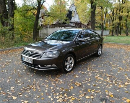 Коричневый Фольксваген Пассат, объемом двигателя 1.8 л и пробегом 247 тыс. км за 11500 $, фото 1 на Automoto.ua