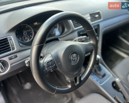 Фольксваген Пассат 2012 в Киеве на Automoto.ua Коричневый Фольксваген Пассат, объемом двигателя 2.47 л и пробегом 270 тыс. км за 8500 $, фото 16 на Automoto.ua