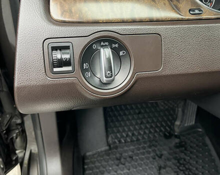 Коричневий Фольксваген Пассат, об'ємом двигуна 1.8 л та пробігом 249 тис. км за 11000 $, фото 26 на Automoto.ua