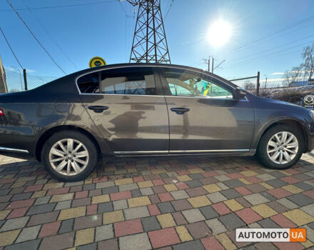 Коричневый Фольксваген Пассат, объемом двигателя 1.6 л и пробегом 249 тыс. км за 9999 $, фото 7 на Automoto.ua