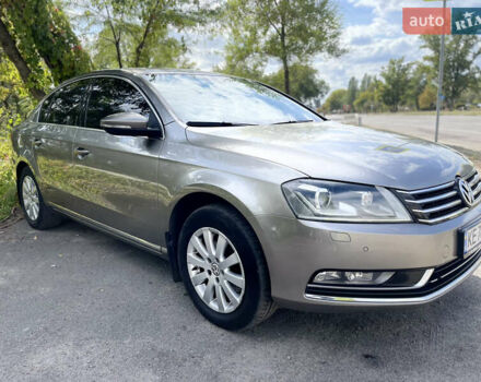 Коричневый Фольксваген Пассат, объемом двигателя 1.8 л и пробегом 257 тыс. км за 11300 $, фото 3 на Automoto.ua