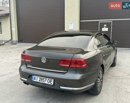 Коричневый Фольксваген Пассат, объемом двигателя 1.8 л и пробегом 242 тыс. км за 11000 $, фото 8 на Automoto.ua