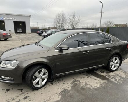 Коричневый Фольксваген Пассат, объемом двигателя 1.8 л и пробегом 249 тыс. км за 11000 $, фото 3 на Automoto.ua