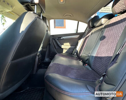 Коричневый Фольксваген Пассат, объемом двигателя 1.6 л и пробегом 249 тыс. км за 9999 $, фото 20 на Automoto.ua