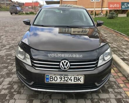 Коричневый Фольксваген Пассат, объемом двигателя 1.8 л и пробегом 275 тыс. км за 7950 $, фото 2 на Automoto.ua