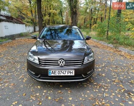 Коричневый Фольксваген Пассат, объемом двигателя 1.8 л и пробегом 247 тыс. км за 13500 $, фото 5 на Automoto.ua