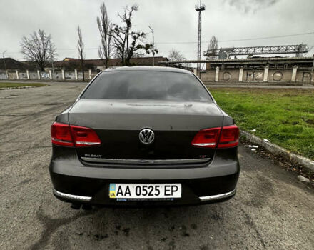 Коричневый Фольксваген Пассат, объемом двигателя 1.78 л и пробегом 196 тыс. км за 8500 $, фото 18 на Automoto.ua