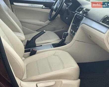 Коричневый Фольксваген Пассат, объемом двигателя 2.48 л и пробегом 218 тыс. км за 9500 $, фото 19 на Automoto.ua