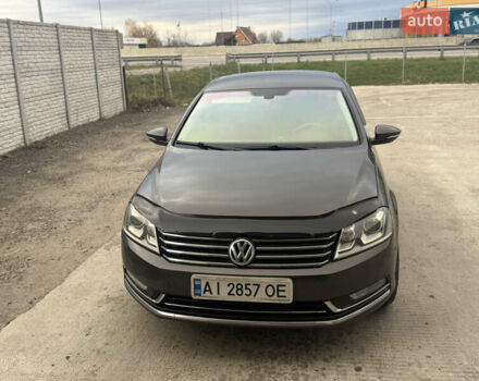 Коричневый Фольксваген Пассат, объемом двигателя 1.8 л и пробегом 242 тыс. км за 11000 $, фото 3 на Automoto.ua