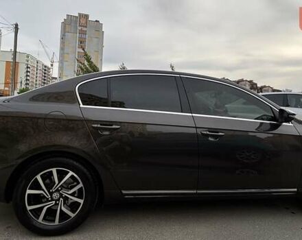 Коричневий Фольксваген Пассат, об'ємом двигуна 1.8 л та пробігом 278 тис. км за 10700 $, фото 1 на Automoto.ua