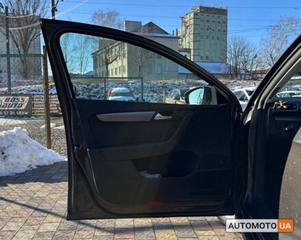 Коричневый Фольксваген Пассат, объемом двигателя 1.6 л и пробегом 249 тыс. км за 9999 $, фото 9 на Automoto.ua